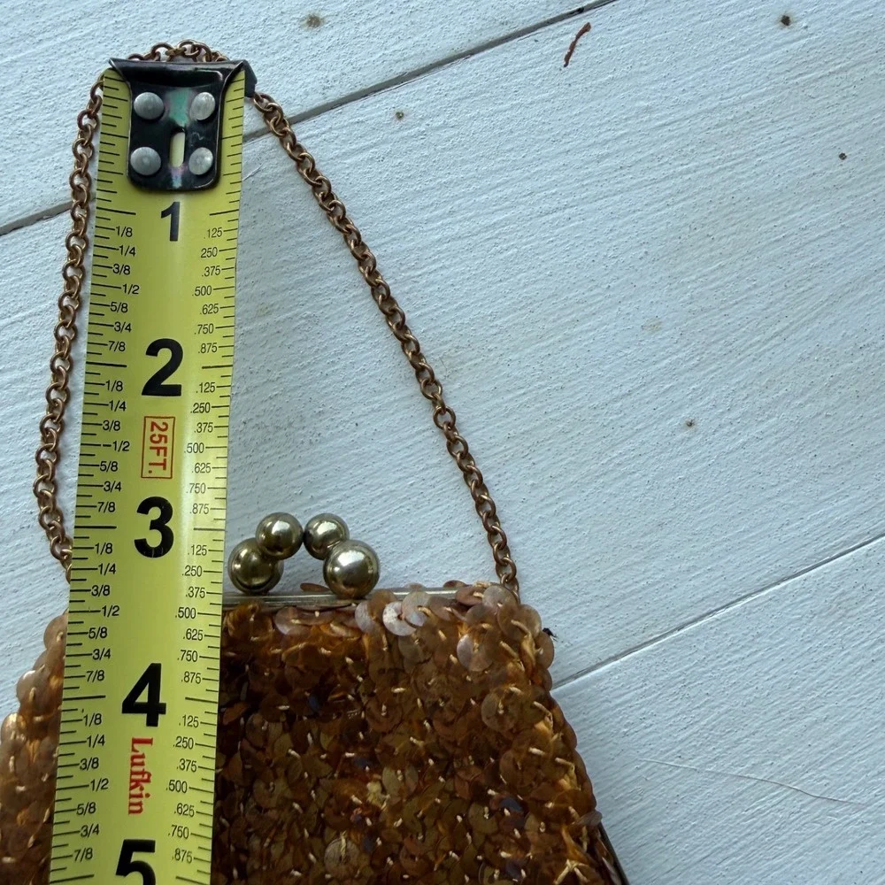 Unbranded vintage gold